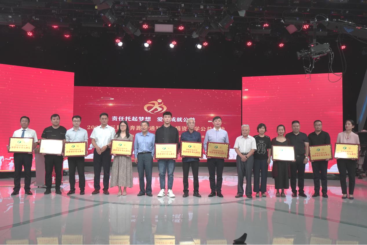 图片8.jpg