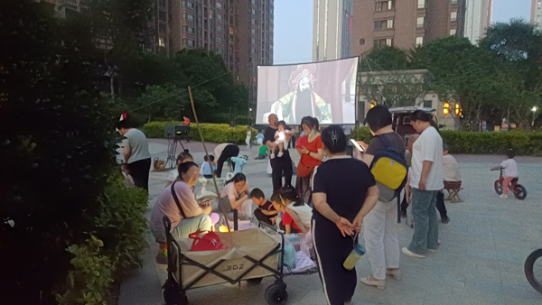 河南郑州：公益电影将文化惠民落到实处